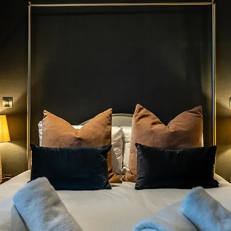 207 @ Ryedale House * ヨーク