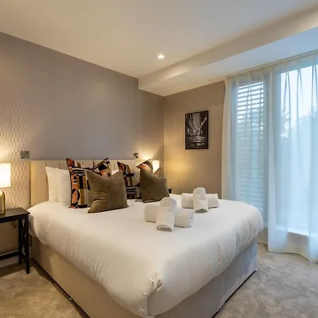 207 @ Ryedale House *